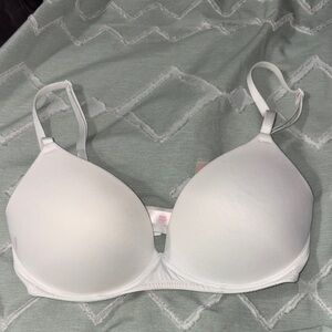 PINK Victoria's Secret White Bra